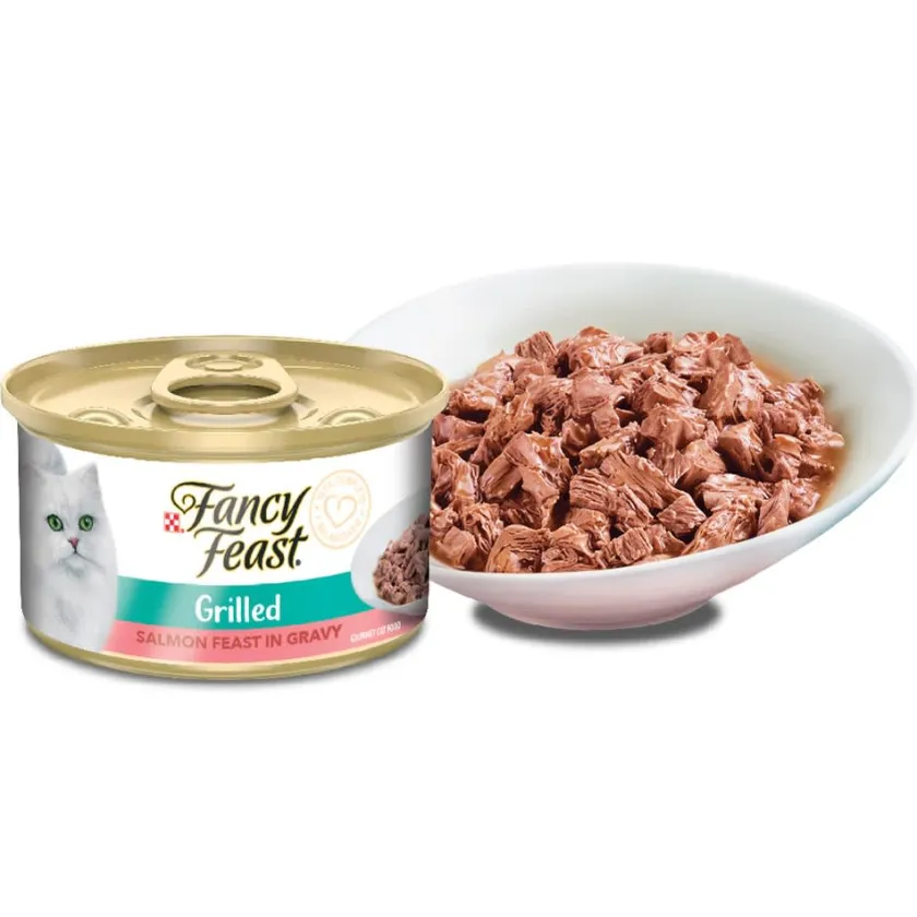Fancy Feast - Purina Húmedos^Fancy Feast Petit Filetes de Salmón 85gr x 8 Unidades (Grilled Salmon Feast in Gravy)